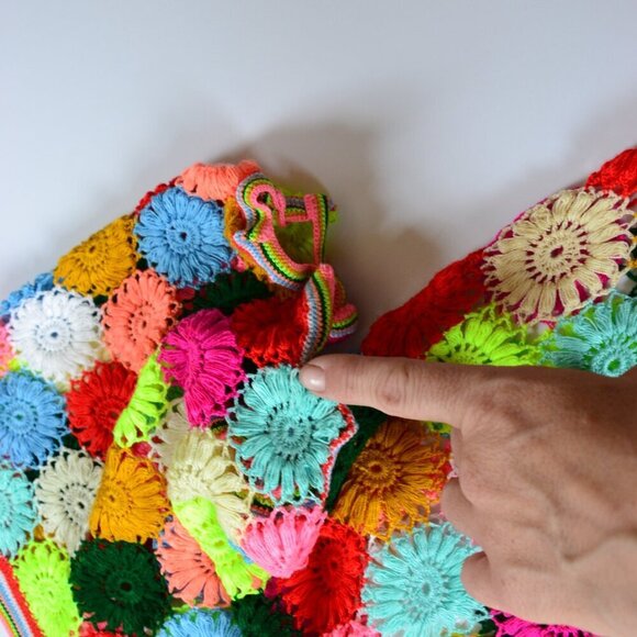 Hand Crocheted Flower Top - Picture 10 of 11